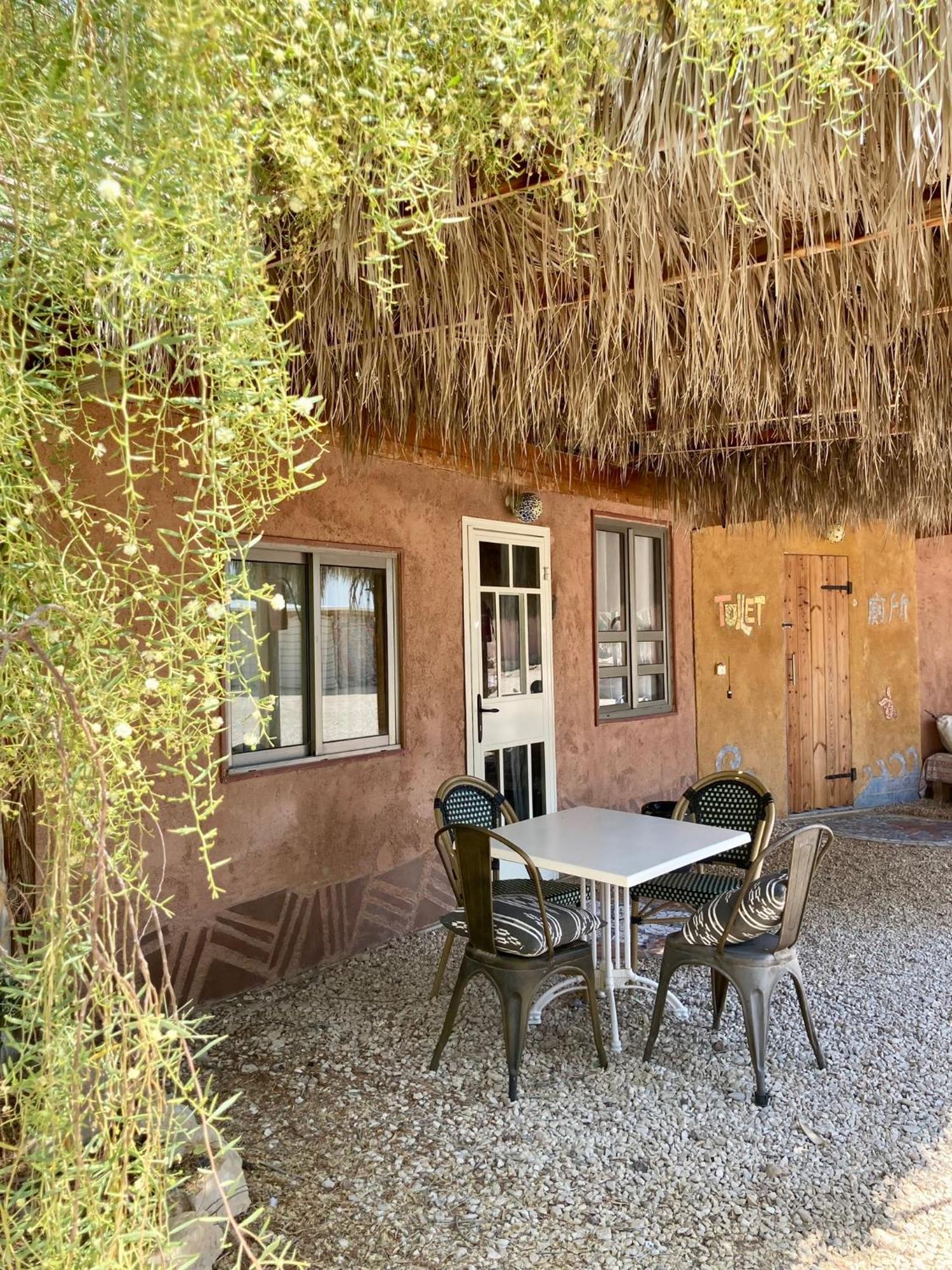 Tobiana Desert Lodging Negev 'Ezuz Ngoại thất bức ảnh