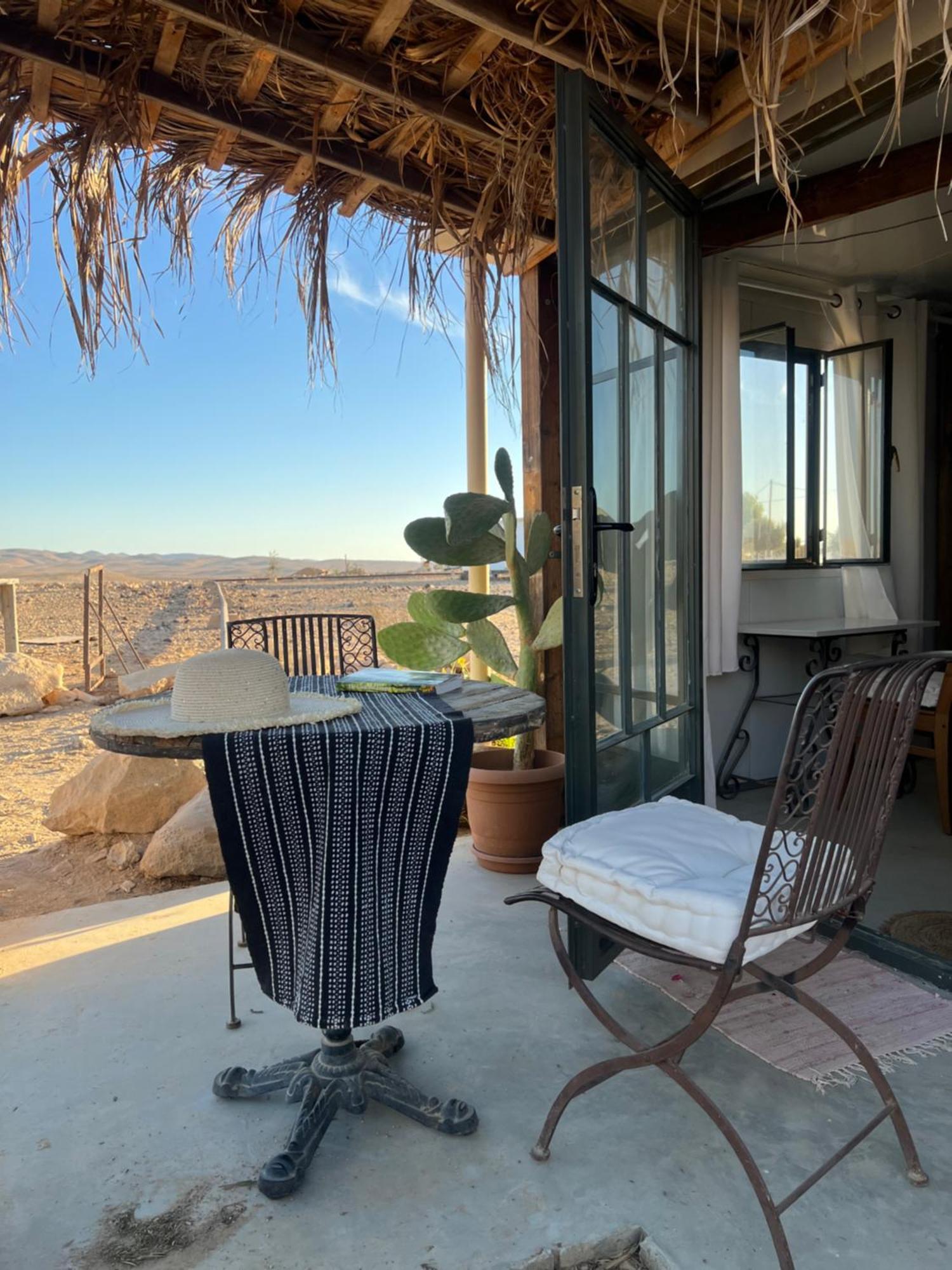 Tobiana Desert Lodging Negev 'Ezuz Ngoại thất bức ảnh